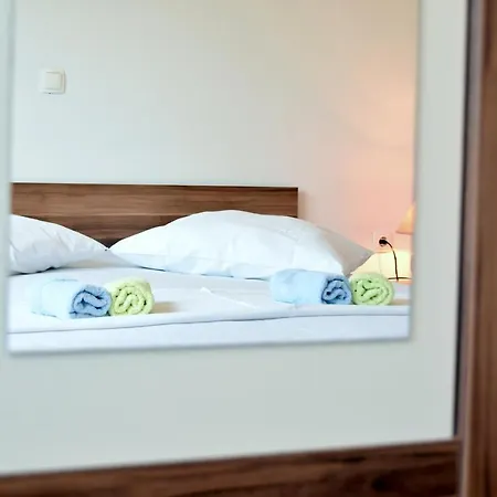 Lola Apartment